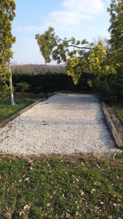 Gite La Garrigue Montbarla Dış mekan fotoğraf